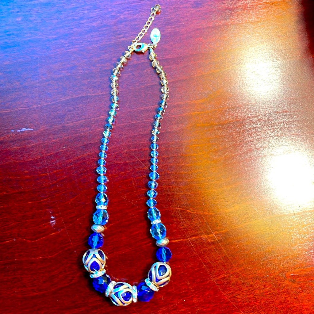 Whbm Womens Blue Silver Diamonds Fashion Statement Necklace Pre-Owned 8$